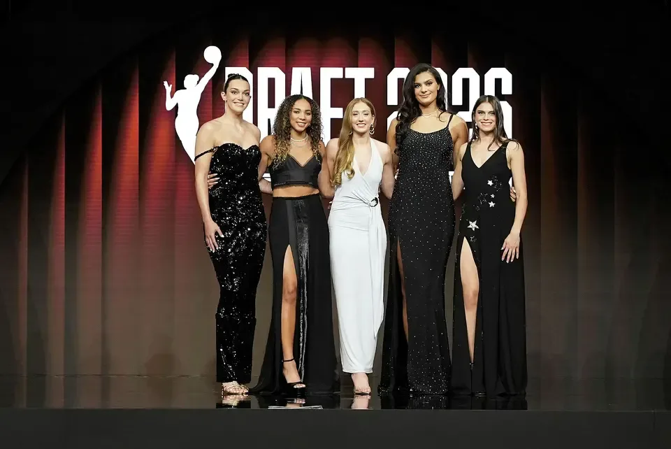 2026 WNBA Draft: Every Pick Tracked — Azzi Fudd Goes No. 1 to Dallas Wings | Journal Todays