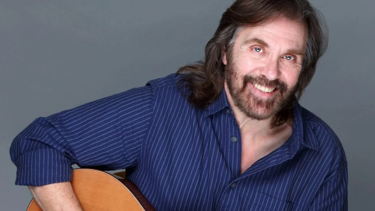 Dennis Locorriere