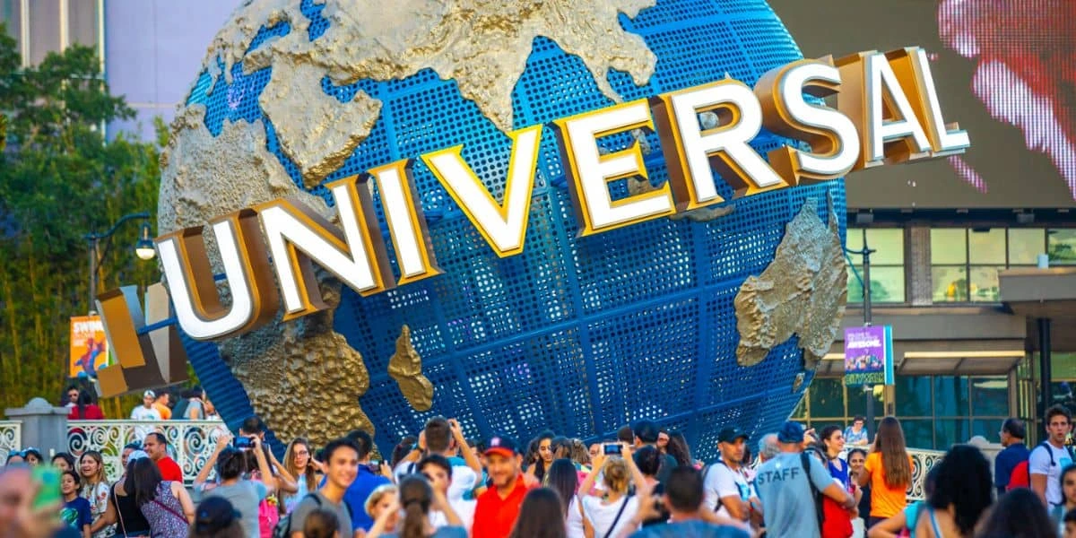Universal globe