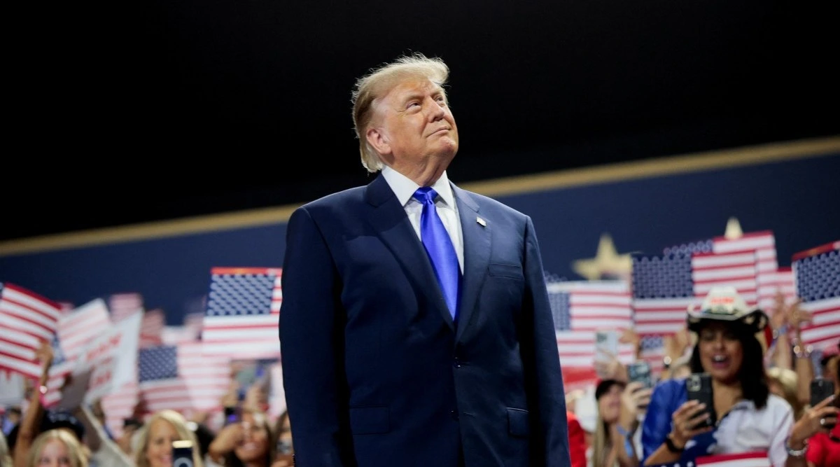 Trump Promises $5,000 Dividend Checks for Every American Adult — But Only if Republicans Win Midterms